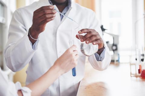 日本の化学物質規制の全体像を把握する